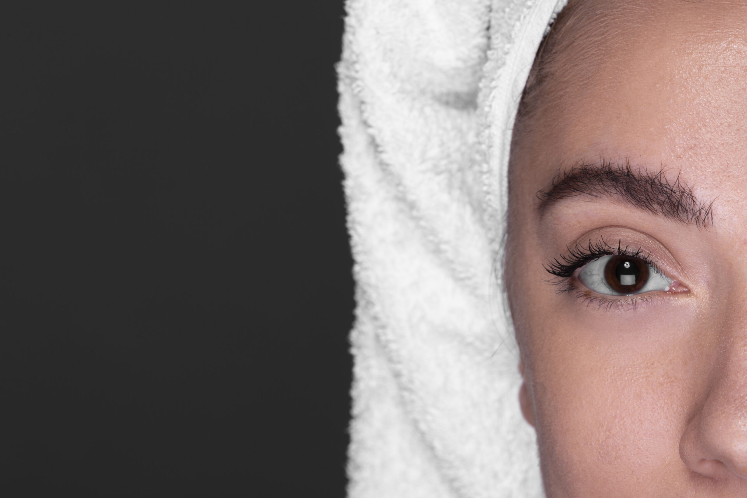 Wimpernshampoo – warum die richtige Reinigung entscheidend für gesunde Wimpern ist